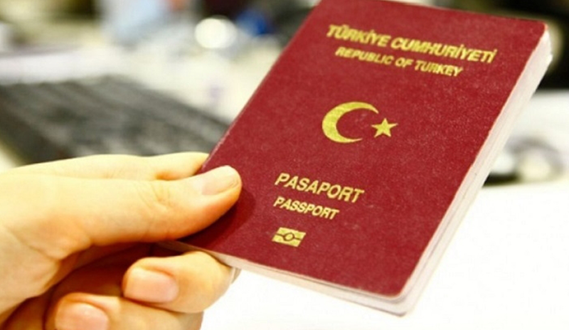 الحقوق والواجبات التي يخضع لها الحاصلين على الجنسية التركية