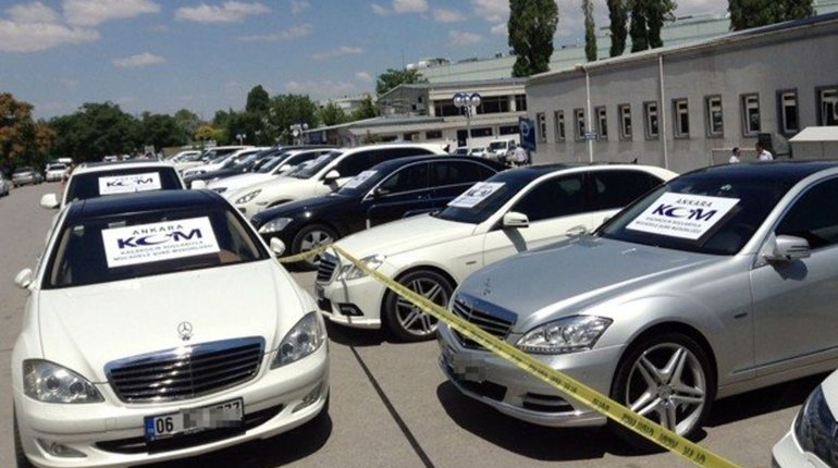 نقص مخزون السيارات بسبب “كورونا” يؤدي لارتفاع أسعار السيارات المستعملة في تركيا