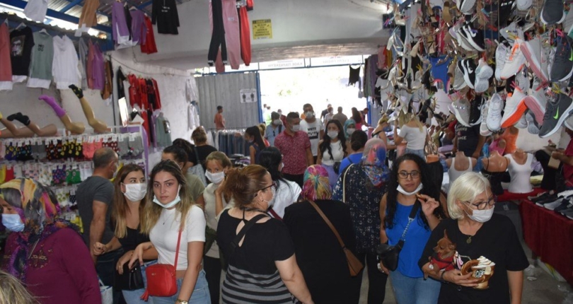 أسواق أدرنة التركية تعج بالزبائن البلغاريين